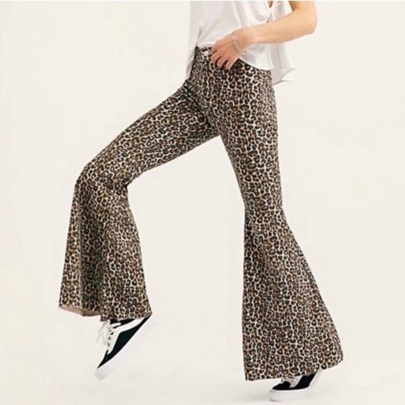 Free People Denim - Free People Leopard Print Flare Jeans Size 29